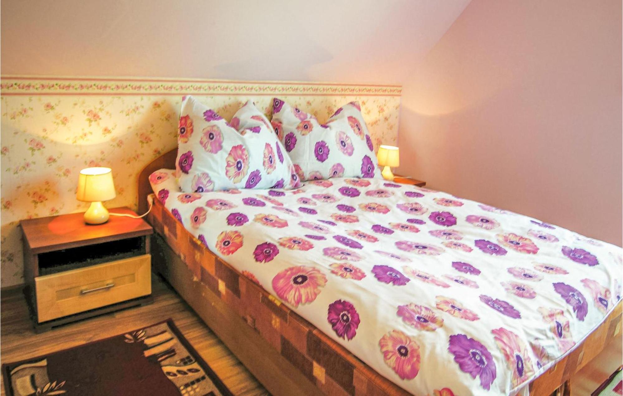 Gorgeous Home In Nowe Warpno With House Sea View מראה חיצוני תמונה