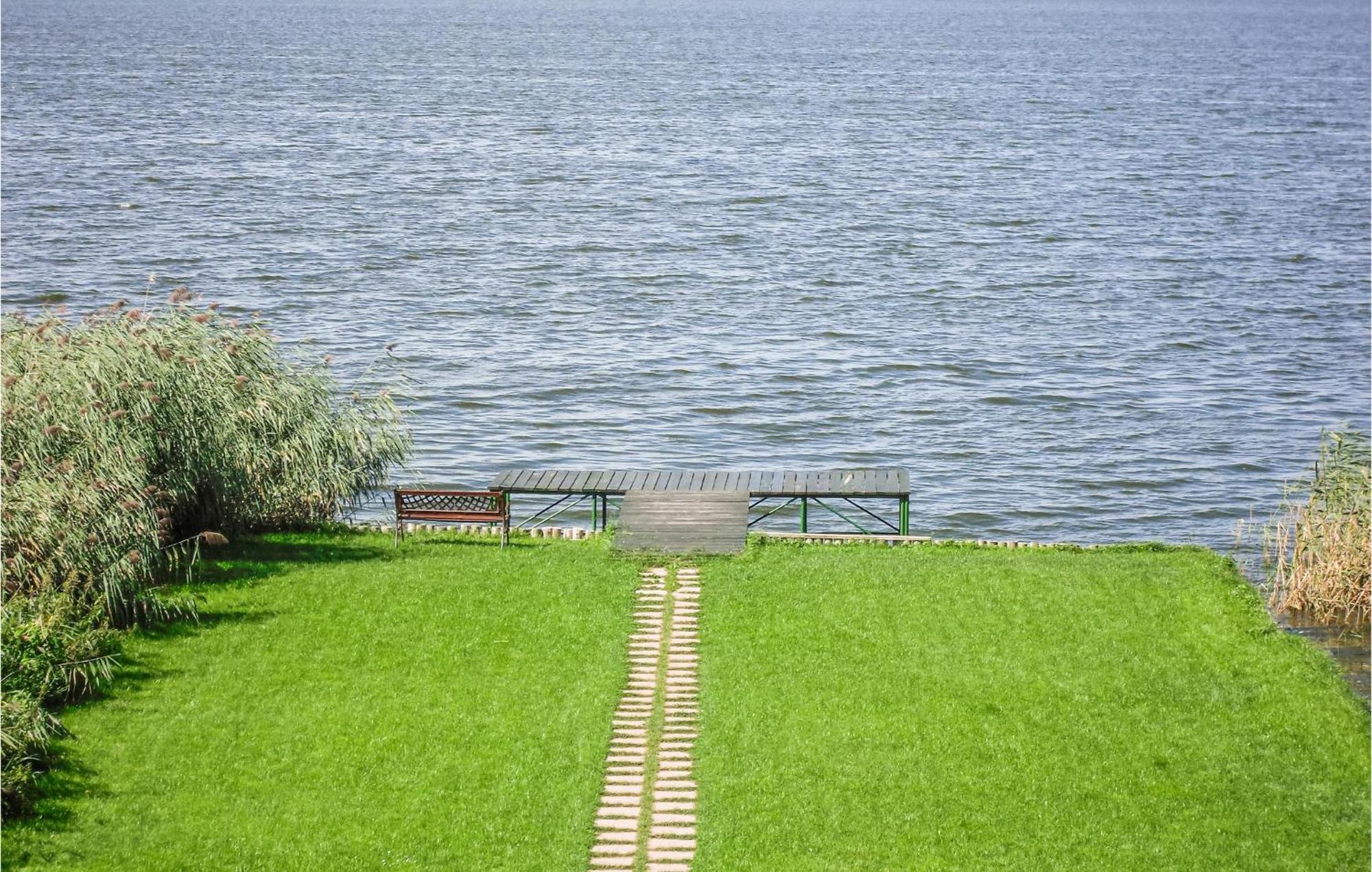 Gorgeous Home In Nowe Warpno With House Sea View מראה חיצוני תמונה